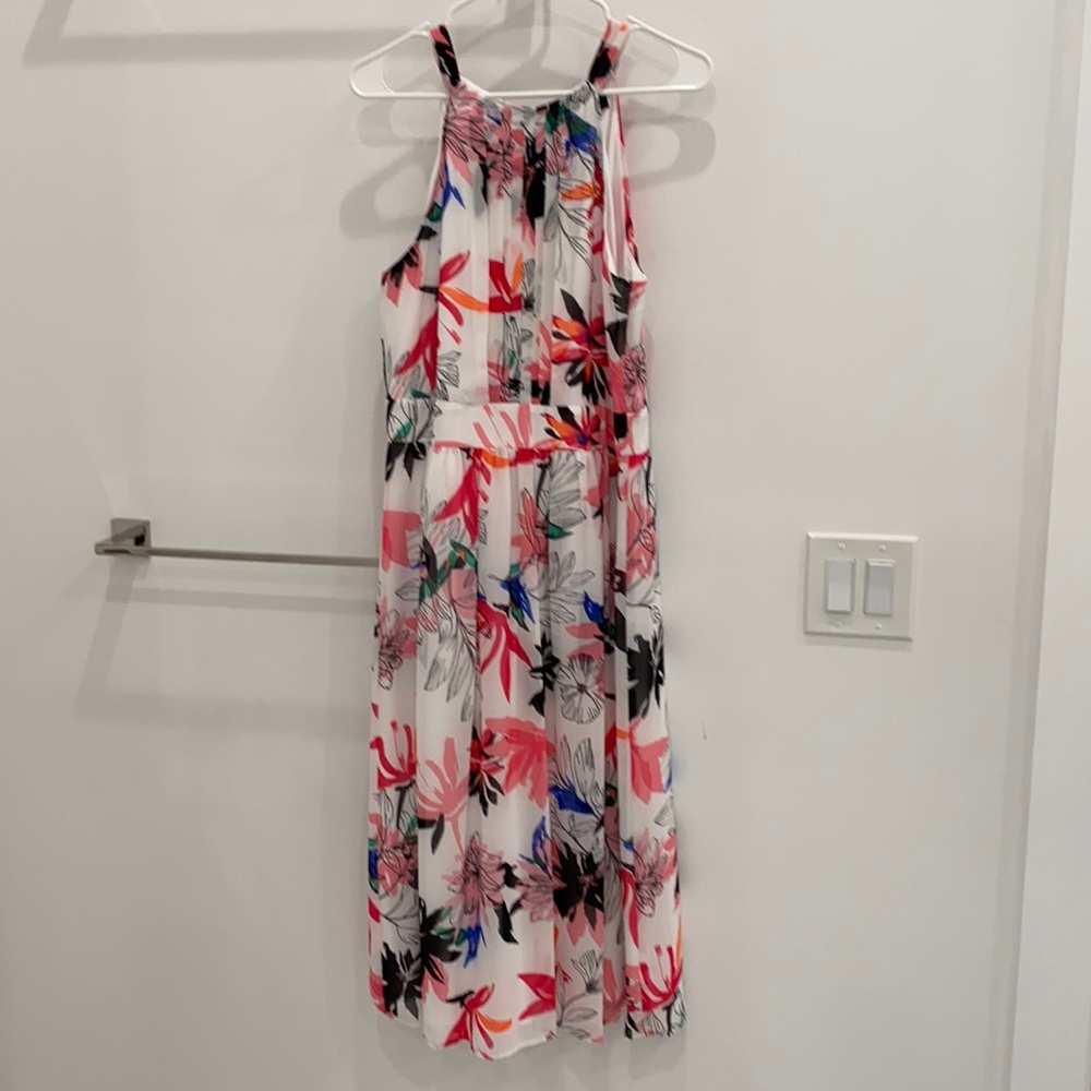 Womens dress. White with floral.